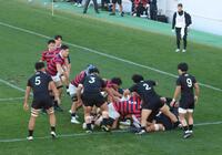 　後半、天理大は自陣深くまで京産大に攻め込まれるも必死の守備で得点を許さず