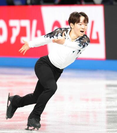 鍵山優真　衝撃の自己ベスト１０８・７７点でＳＰ首位発進　絶対王者マリニンに１４．７２点差「自分が一番かっこいい」