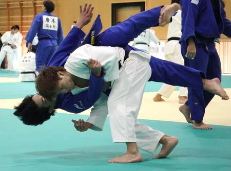 　調整する阿部一二三