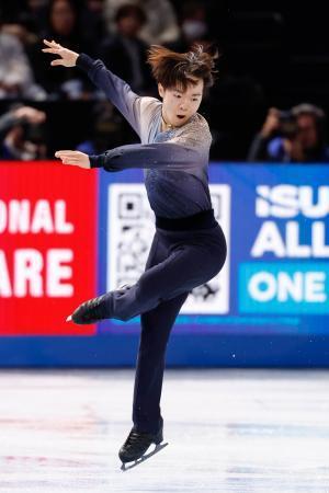 　男子フリー　演技する鍵山優真＝ＩＧアリーナ