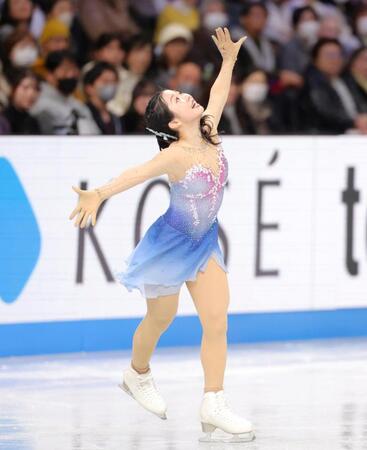 １７歳中井亜美がメダル獲得！五輪代表入りへ前進　憧れの浅田真央さんの前で圧巻のトリプルアクセル成功