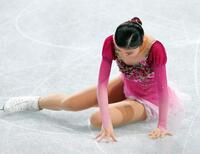 　女子フリー、体勢を崩す千葉百音