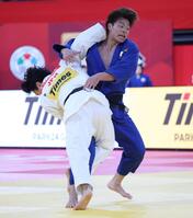 　武岡毅と準決勝で１２分超の死闘を制した阿部一二三（撮影・金田祐二）