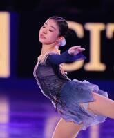 　エキシビションで演技する千葉百音