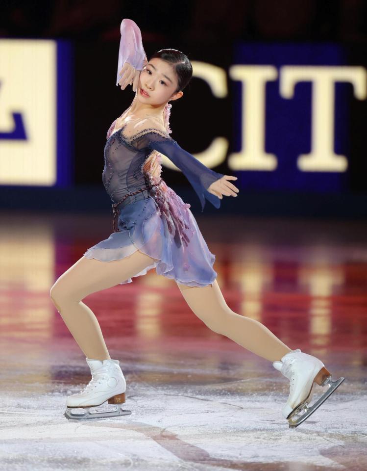 　美しく舞う千葉百音（撮影・吉澤敬太）