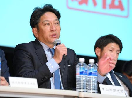 　「第１０２回箱根駅伝　記者発表」に登場した青学大・原晋監督（撮影・伊藤笙子）