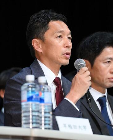 　「第１０２回箱根駅伝　記者発表」に登場した中大・藤原正和監督（撮影・伊藤笙子）