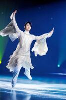　ｎｏｔｔｅ　ｓｔｅｌｌａｔａ２０２５で演技する羽生結弦さん©ｎｏｔｔｅ　ｓｔｅｌｌａｔａ