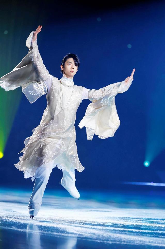 　ｎｏｔｔｅ　ｓｔｅｌｌａｔａ２０２５で演技する羽生結弦さん©ｎｏｔｔｅ　ｓｔｅｌｌａｔａ