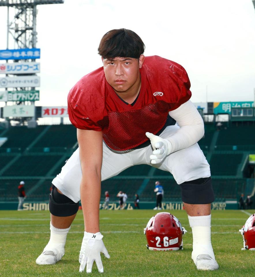 　活躍を誓い気合を見せる立命大のＯＬ・加藤大登（撮影・立川洋一郎）