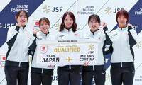 　ミラノ・コルティナ冬季五輪のスピードスケート・ショートトラックの代表に選出された（左から）金井莉佳、長森遥南、中島未莉、渡辺碧、平井亜実