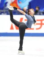 　公開練習に臨む坂本花織（撮影・石井剣太郎）