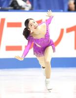 　女子ＳＰで演技する千葉百音（撮影・石井剣太郎）