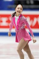 女子ＳＰの演技を終え、笑顔の島田麻央