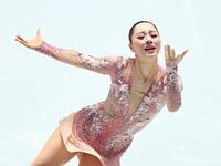 　演技する樋口新葉