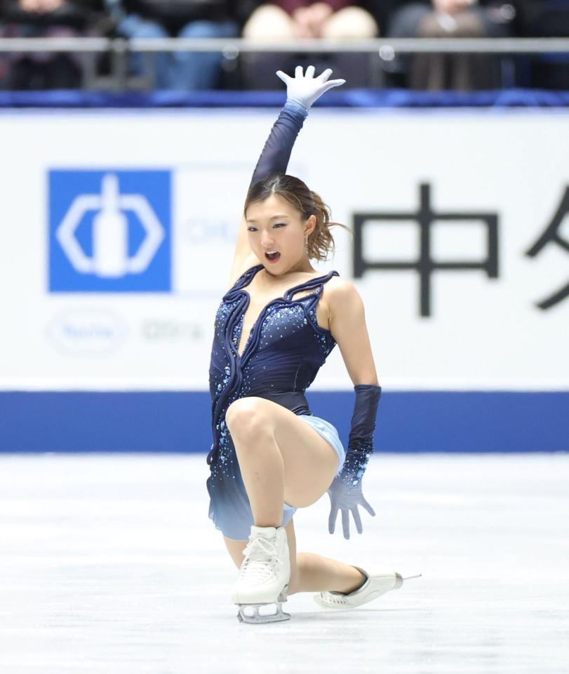 　女子ＳＰで演技する坂本花織（撮影・石井剣太郎）