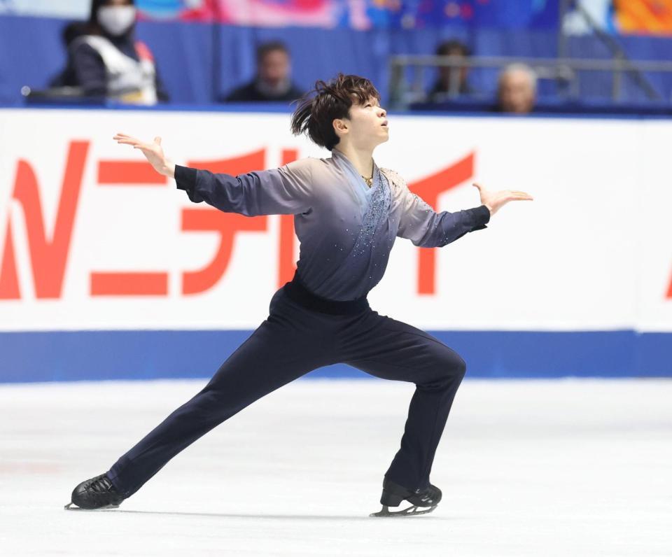 　フリーの演技をする鍵山優真（撮影・石井剣太郎）