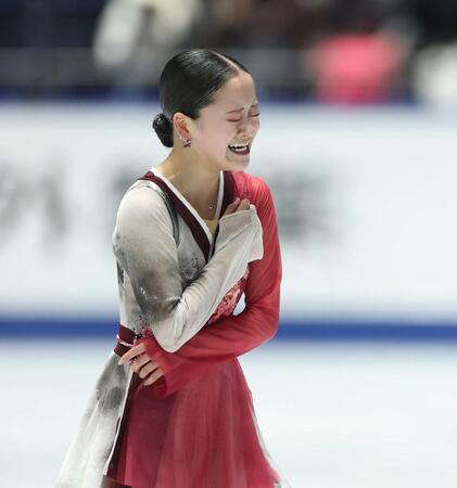 　演技を終えた渡辺倫果（撮影・石井剣太郎）