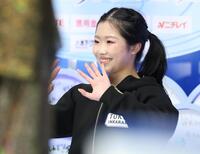 　笑顔を見せる中井亜美（撮影・石井剣太郎）