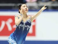やり投げパリ五輪金・北口榛花 黒の大胆ドレスで華やかイメチェン