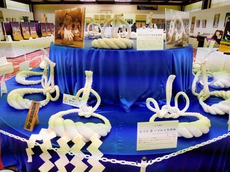 　展示される双葉山らの横綱が使用した綱