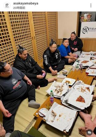 　浅香山部屋のインスタグラム（ａｓａｋａｙａｍａｂｅｙａ）より