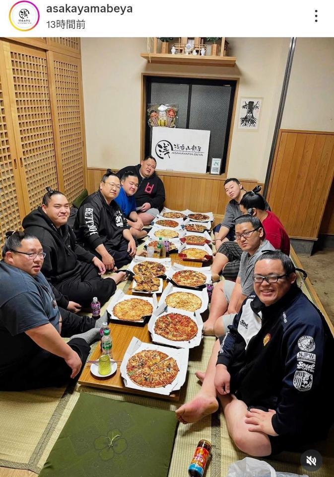 　浅香山部屋のインスタグラム（ａｓａｋａｙａｍａｂｅｙａ）より