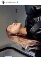 高梨沙羅のインスタグラム＠ｓａｒａ．ｔａｋａｎａｓｈｉ（１２月２６日付）より 