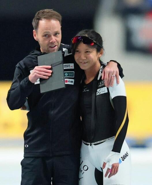 高木美帆 今季限りで「チームゴールド」解散を明かす 1500mで優勝