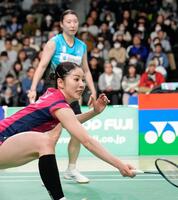 　女子ダブルスで初優勝した志田千陽（手前）、五十嵐有紗組