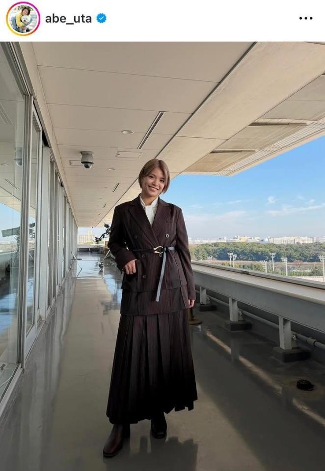 　阿部詩インスタグラム（ａｂｅ＿ｕｔａ）より