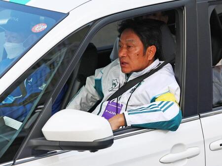 どうなる復路…２分差以内に実力校４校で混戦　青学大・原監督は自信「山下りは自信ある」早大・花田監督「下りで先行したい」中大・藤原監督も「明日は勝負」