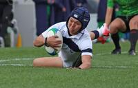 　後半、逆転トライを決める大阪桐蔭・吉川大惺（撮影・中田匡峻）