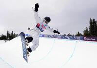 　スノーボードＷ杯男子ハーフパイプ第２戦で決勝に進んだ戸塚優斗＝コッパーマウンテン（共同）