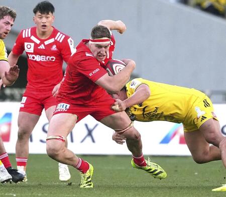 　東京ＳＧ－神戸　後半、突進する神戸・レタリック