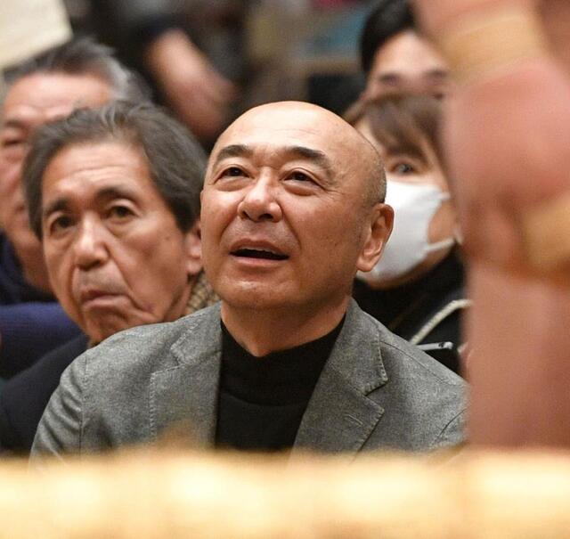 ３日目も国技館に大物芸能人　ざわつく