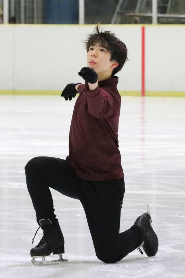 　練習を公開したフィギュアスケート男子の佐藤駿
