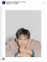 　私服姿の西田。大阪ブルテオンの公式インスタグラム（ｐａｎａｓｏｎｉｃ＿ｐａｎｔｈｅｒｓ）より