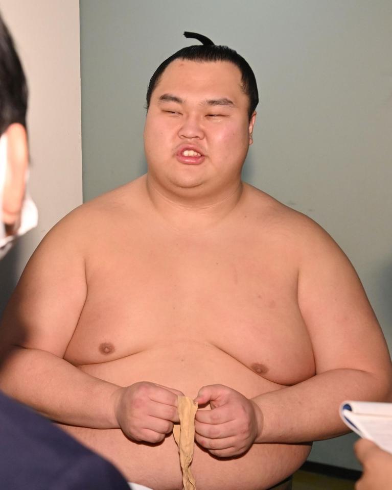 　電車の遅延で遅れて到着した貴正道（撮影・持木克友）