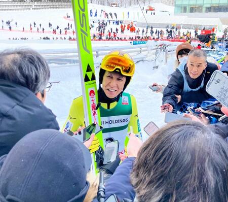 ５３歳・葛西紀明　３０年五輪目指す　９度目出場権逃すも現役続行宣言「諦めずにやる」　Ｊ３福島・カズからも刺激