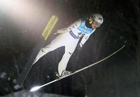 　優勝した丸山希の飛躍