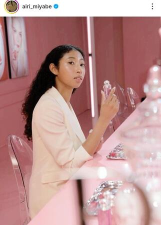 　宮部藍梨のインスタグラム（ａｉｒｉ＿ｍｉｙａｂｅ）より
