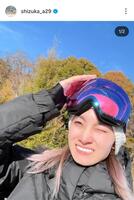 荒川静香さんのインスタグラム（＠ｓｈｉｚｕｋａ＿ａ２９）から