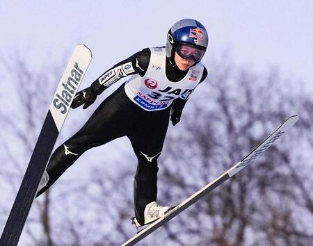１１位となった高梨沙羅の飛躍