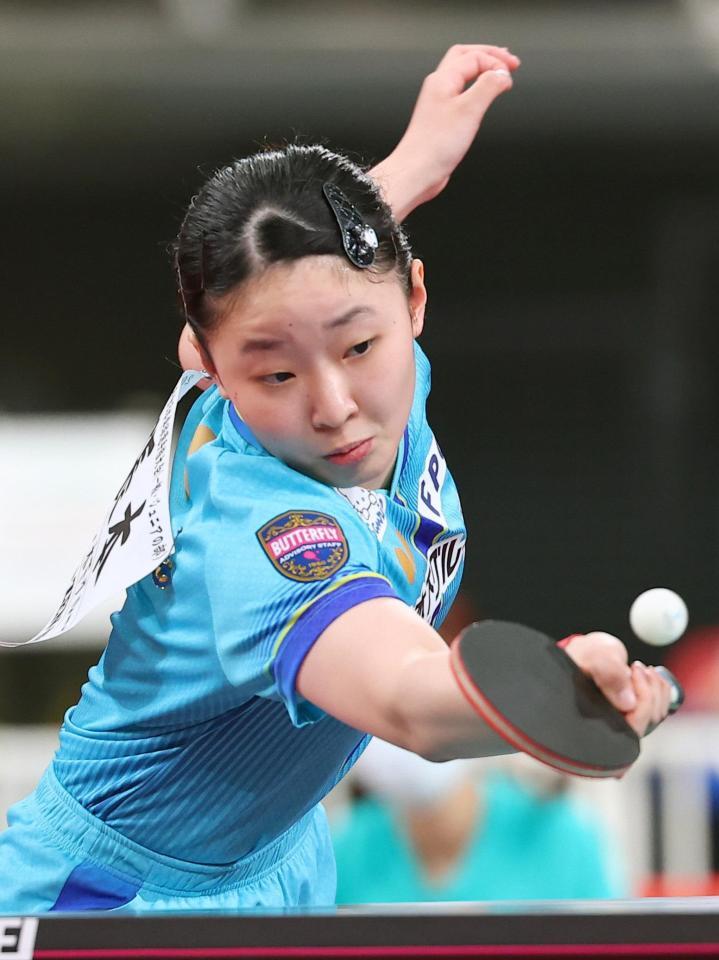 女子シングルス準々決勝で長崎美柚を破った張本美和