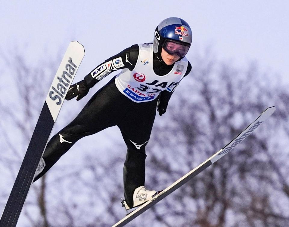 １１位となった高梨沙羅の飛躍