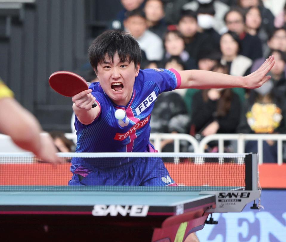 準決勝に臨む張本智和（撮影・石井剣太郎）