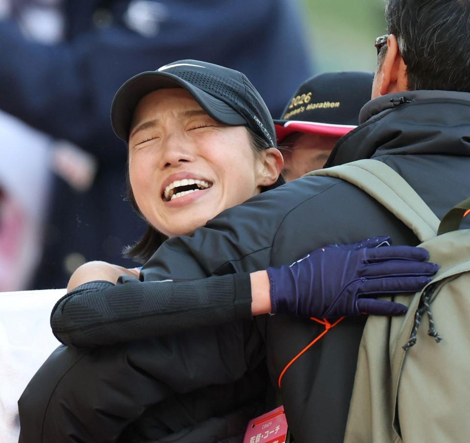 ４位でゴールした矢田みくに（撮影・中田匡峻）