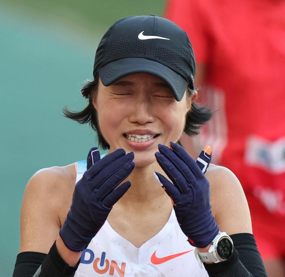 ４位でゴールした矢田みくに（撮影・中田匡峻）