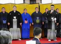 夢道鵬、王鵬、大嶽親方